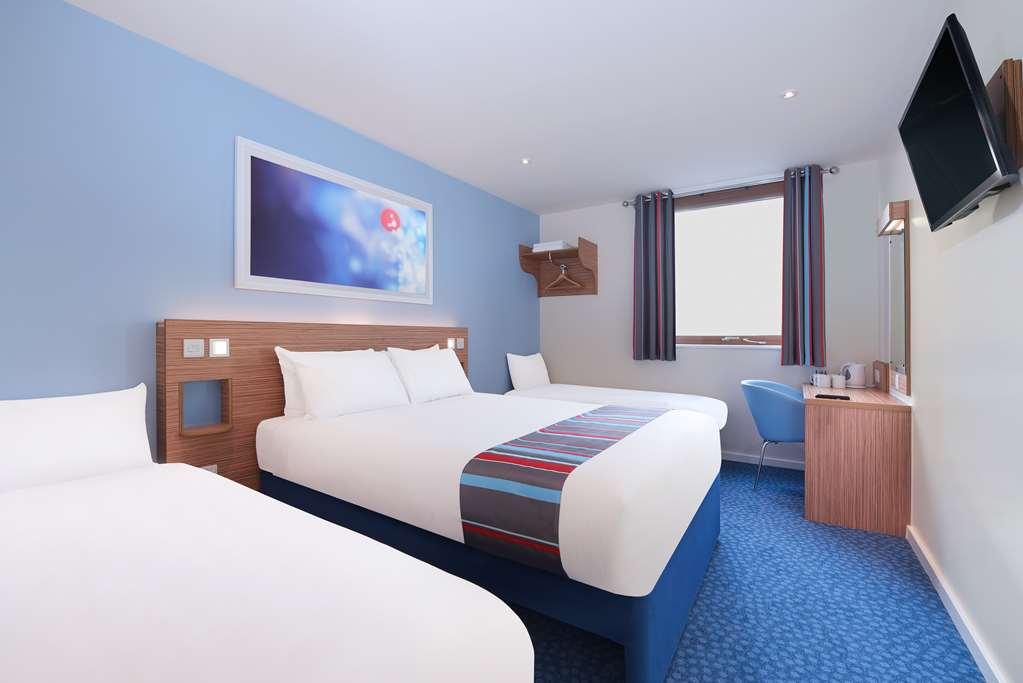 Travelodge Bracknell Central Habitación foto