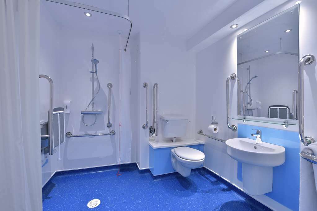 Travelodge Bracknell Central Habitación foto